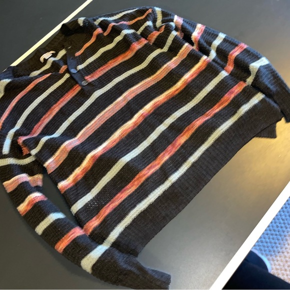 American eagle striped sweater - Picture 2 of 3